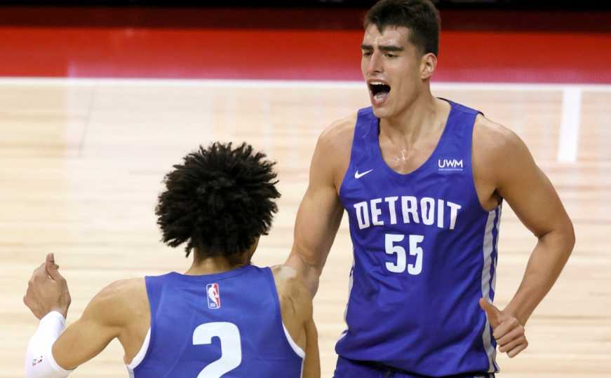 Luka Garza