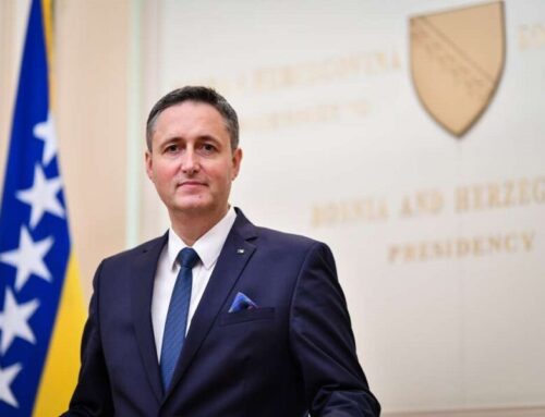 Bećirović: Strateški interes da se u Bosni i Hercegovini osigura potpuna sloboda štampe