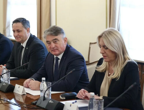 Predsjedništvo BiH usvojilo budžet s dva glasa za, Komšić bio protiv