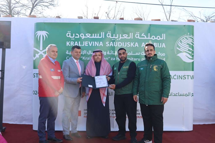 hurtić, osama bin daklii, crveni krst