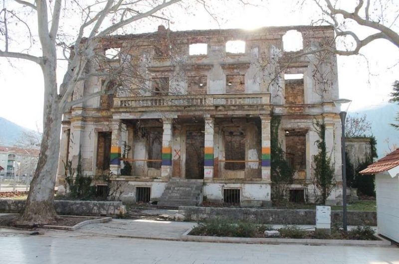 kuća mujage komadine