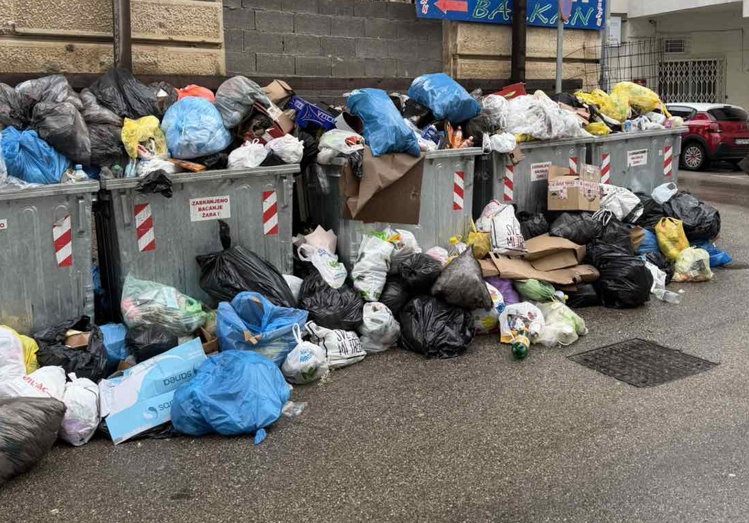 ug_fejićeva_smeće_1